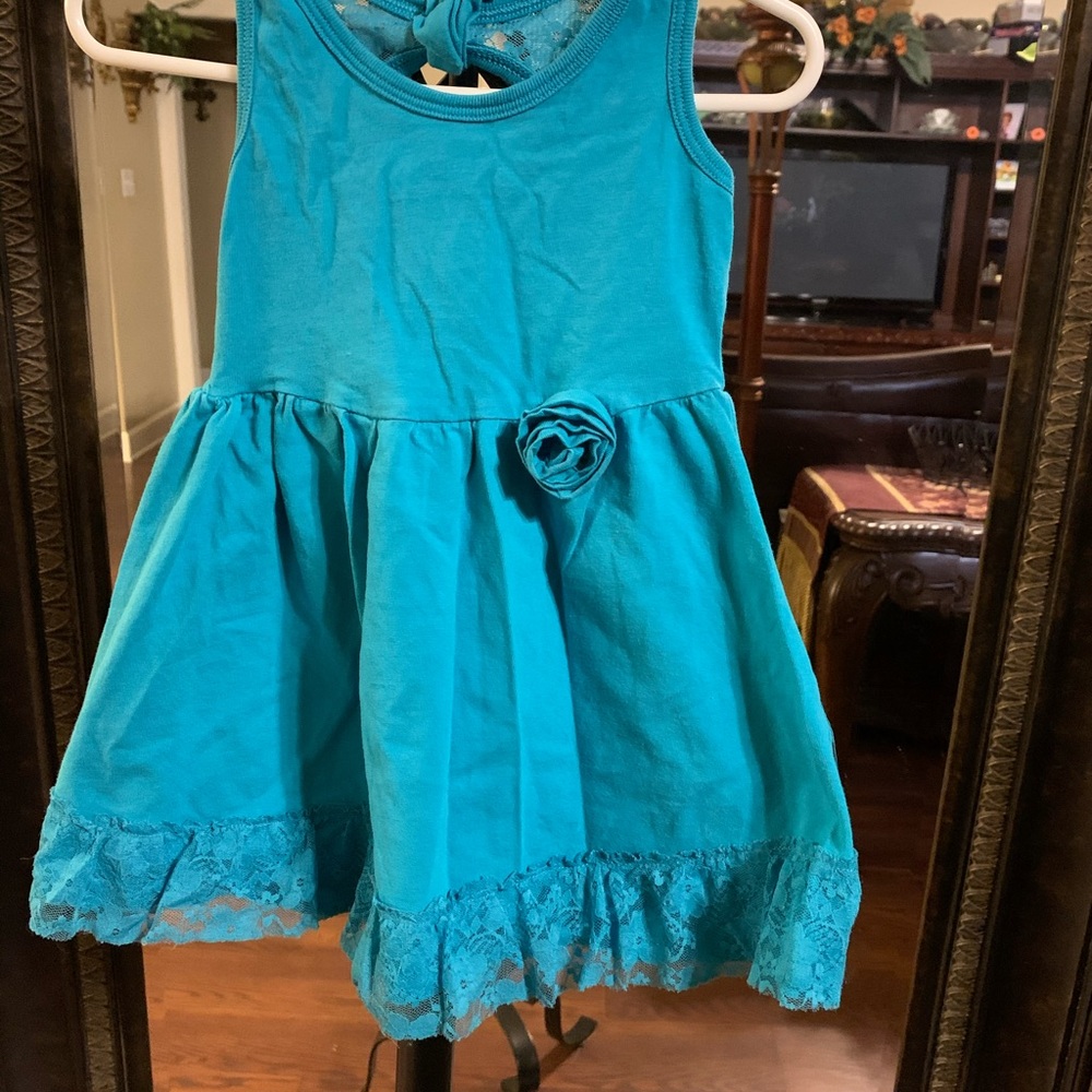 Dress - Picture 2 of 2